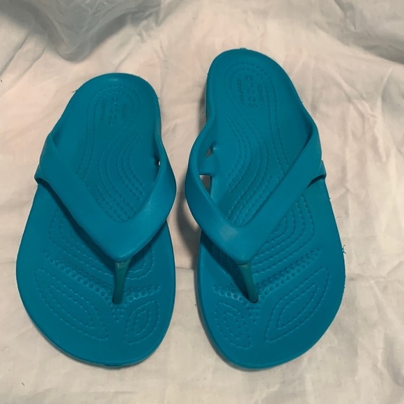 Like New! Crocs Kadee II Teal blue Flip Shoes W 4 - Picture 1 of 9